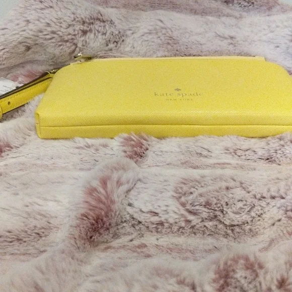 Kate Spade Sadie Saffiano Leather Top Zip Crossbody And Removable Pouch Set NWT - Picture 4 of 7